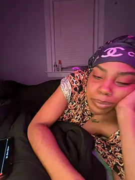 Chatroom XXX en direct de TheRealOshunQueen