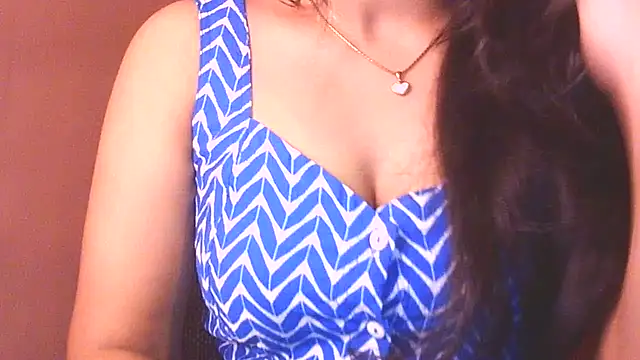 Chat XXX ao vivo de Night__blOOms