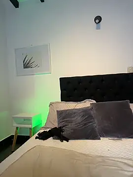 Czat XXX na żywo – NaughtyNinnaXXX