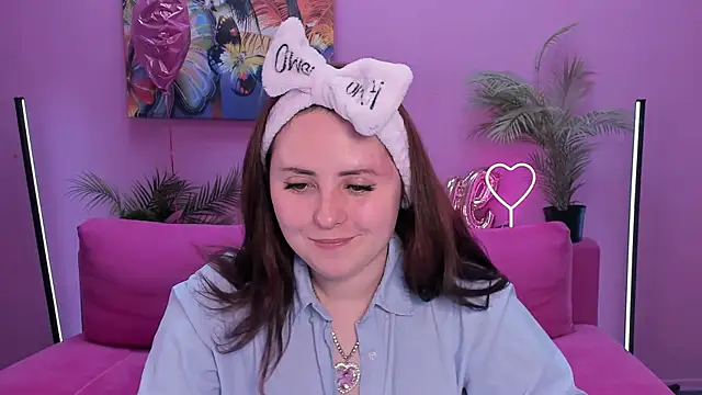 Hennessy_bunnyn Live XXX chat