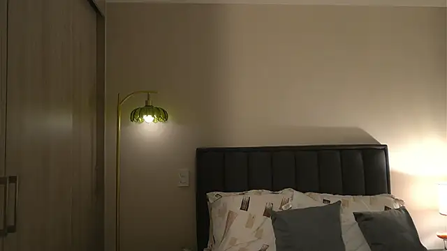 Chat XXX en directo de kendall_ruiz