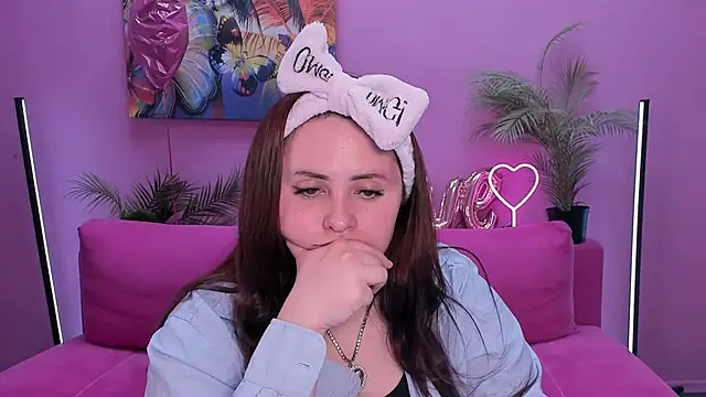 Hennessy_bunny – Naživo XXX chat