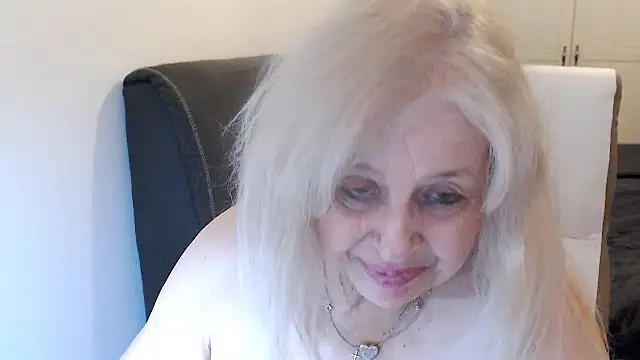 SusiLifeXXX Adlı Modelin Web Kamerası Şovu