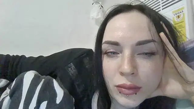 Trinsy_Love Live XXX-Chat