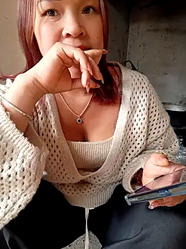 Melylyna 现场XXX聊天