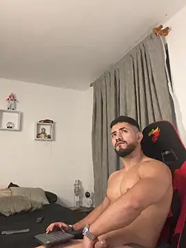 Онлайн чат XXX Ezzio_Scolaro