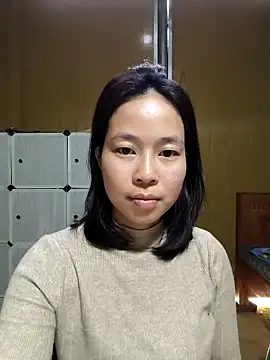 Cat-meow Adlı Modelin Canlı XXX Sohbeti