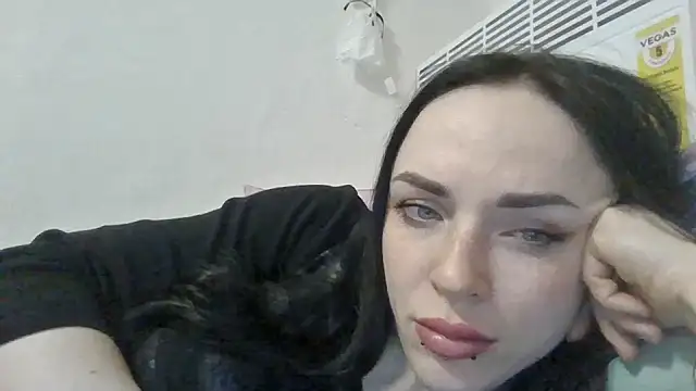 Chat XXX ao vivo de Trinsy_Love