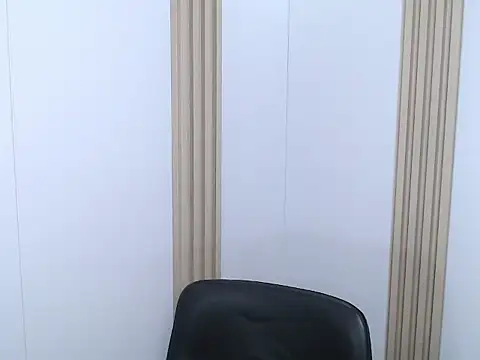 Martha_pookerxxx – Kamerová šou