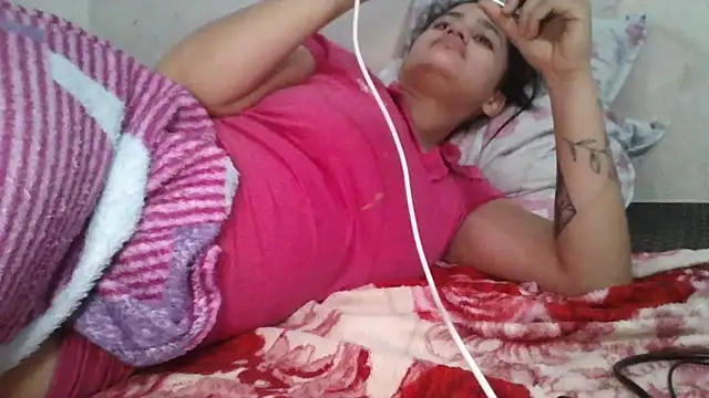 Chat +18 de girl_tits ao vivo