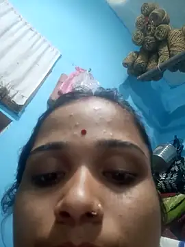 Show modela Deepjakolirr na web-kameri