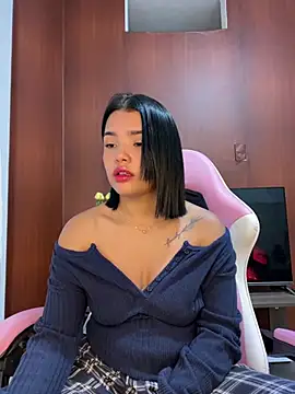 Chloe_Mullerr Live XXX-Chat