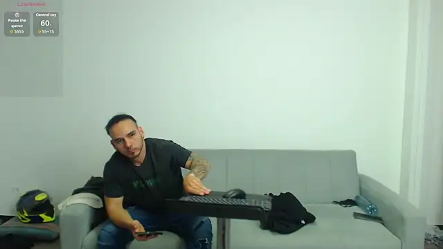 XXX chat uživo modela jhustin_marcius