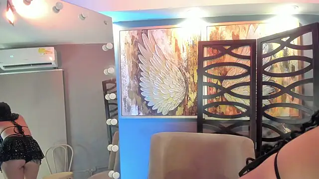 emma_petals Webcamshow