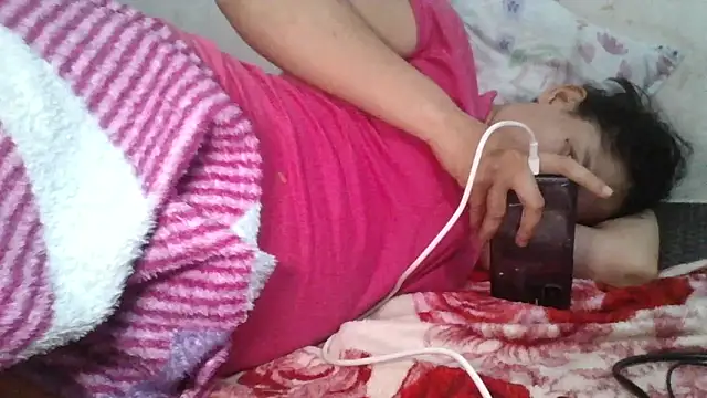 girl_tits' Live XXX Chat