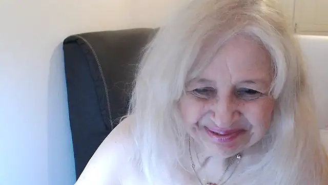 SusiLifeXXX live XXX chat