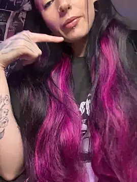 Show de MissMidnightUK na webcam