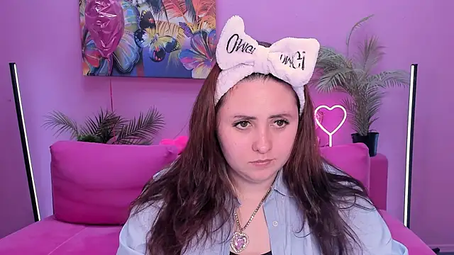 Hennessy_bunnyn Live XXX chat