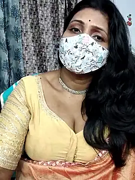 Hotty_Kavita Adlı Modelin Web Kamerası Şovu