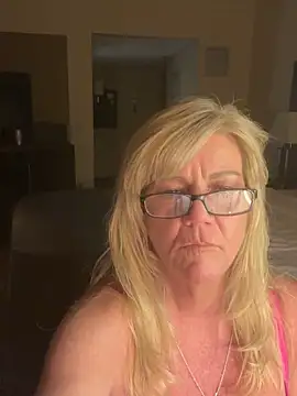 LenaxoxのライブXXXチャット