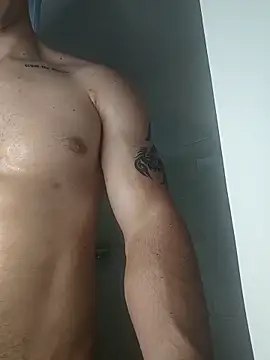 JacksonOlsenn Live XXX-chat