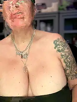 Chat XXX en directo de dieseldame1313