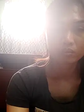 QueenSoreal's Live XXX Chat