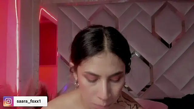Sara_Foxx1 – Naživo XXX chat