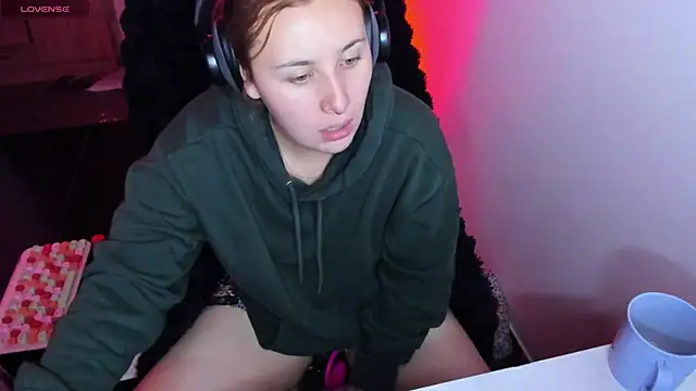 bonnie_moon_ live XXX chat