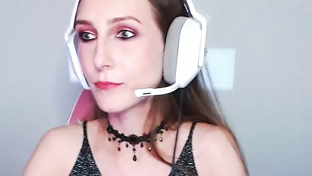 XXX chat uživo modela Sokavine