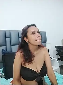 valeriasweet_'s Live XXX Chat