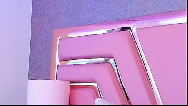 KylieMonnett Adlı Modelin Canlı XXX Sohbeti