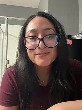 Chat +18 de Goddessxxrosexx ao vivo