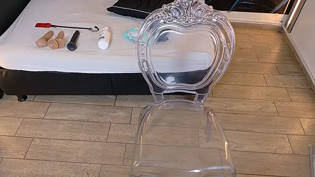 Czat XXX na żywo – Bruja__Scarlata