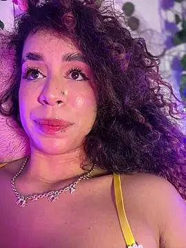 Chat XXX en directo de Woo_isDaphne