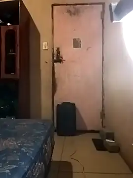 madgirl25 网络视讯表演