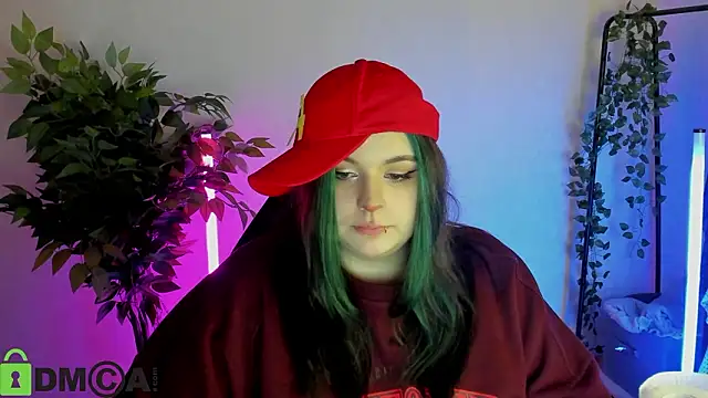 Mia_R0ss élő XXX-chatje