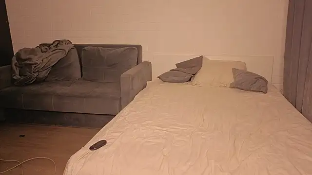 Ashley-Urban Obrolan Langsung XXX