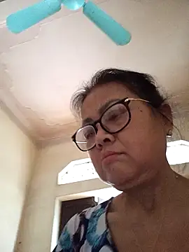 Hotestlove: вебкам-шоу