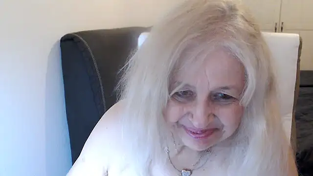 SusiLifeXXX Chat XXX in diretta