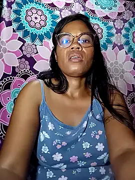 Yandris_1212: онлайн-секс-чат