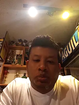 Webkamerová show themorenofit08