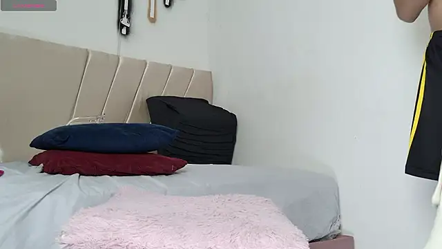 aly_n_sebas 网络视讯表演