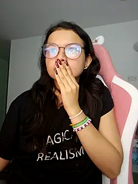 Pertunjukan Kamera Web azumiichan