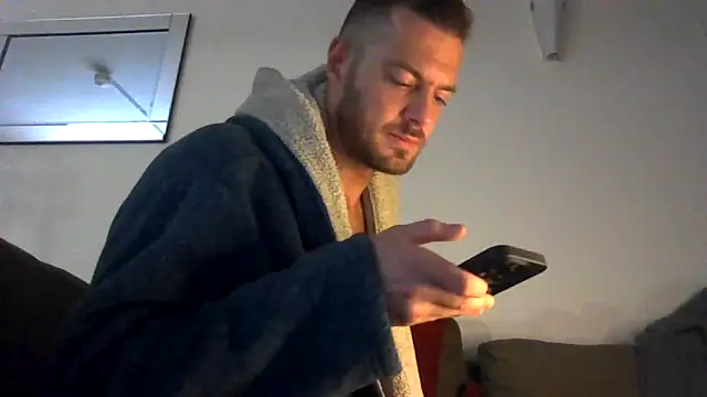 cheekycherryx's Live XXX Chat