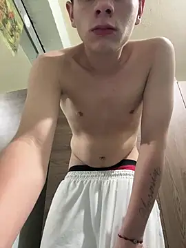 Andy12912 现场XXX聊天