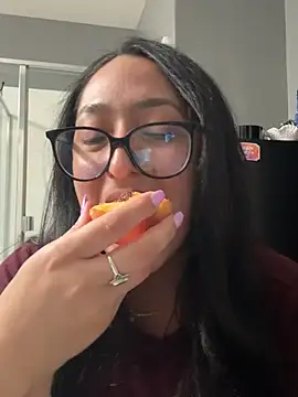 Goddessxxrosexx Adlı Modelin Canlı XXX Sohbeti