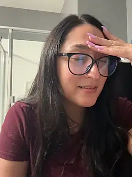 Goddessxxrosexx's Live XXX Chat