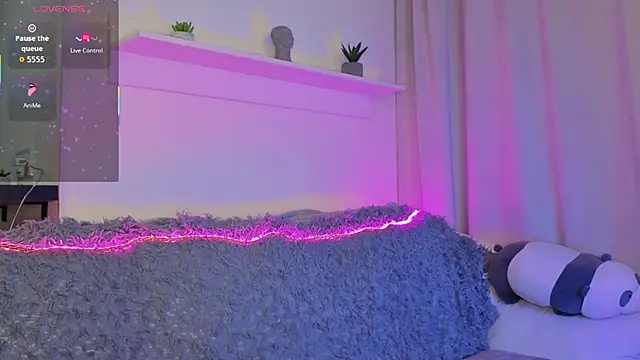 Živý XXX chat _Lua__