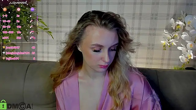 KiraRuiz's Live XXX Chat